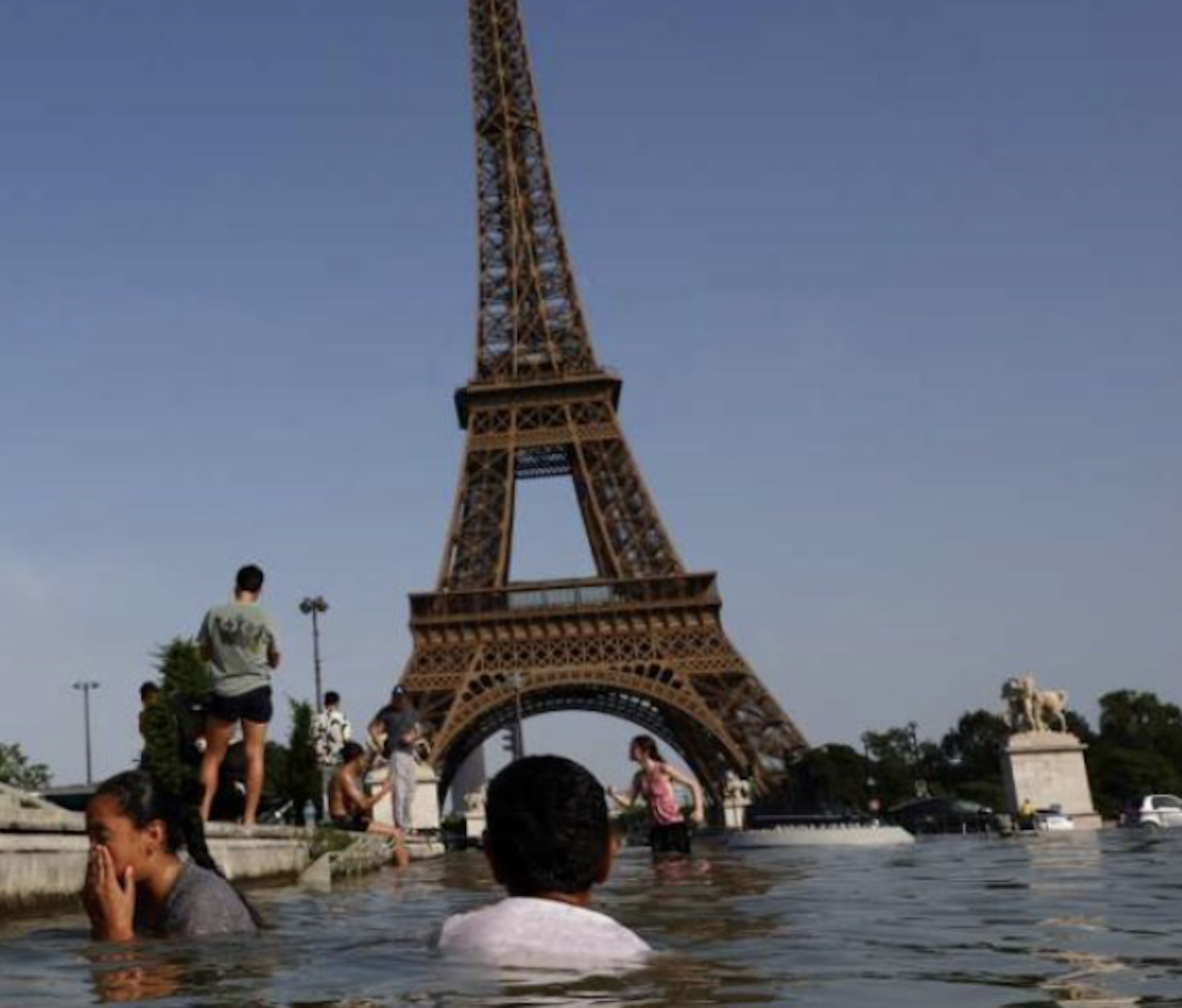 39 °C (102,2 °F)  la temperatura mínima en Europa que hierve en una ola de calor